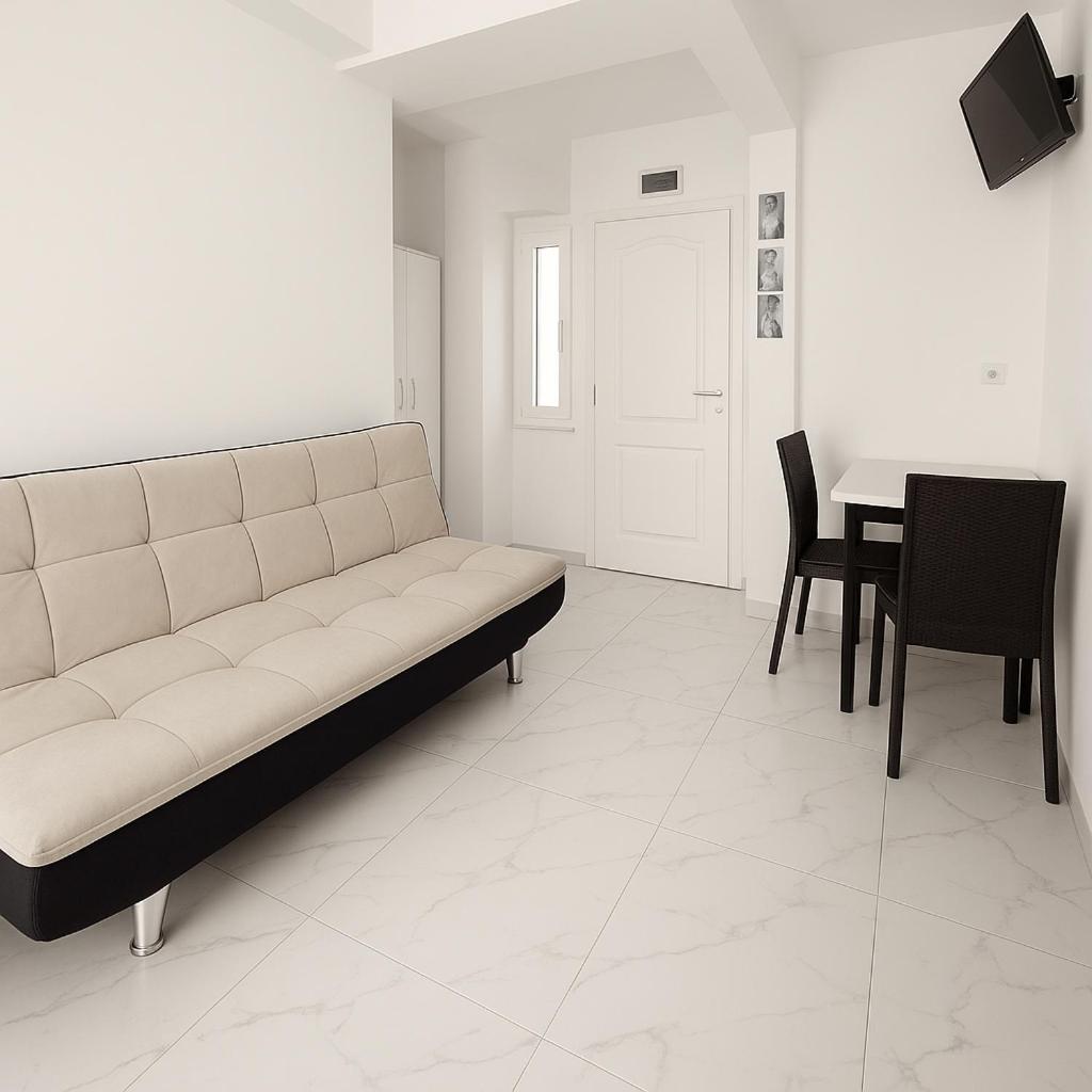 Hotel R House